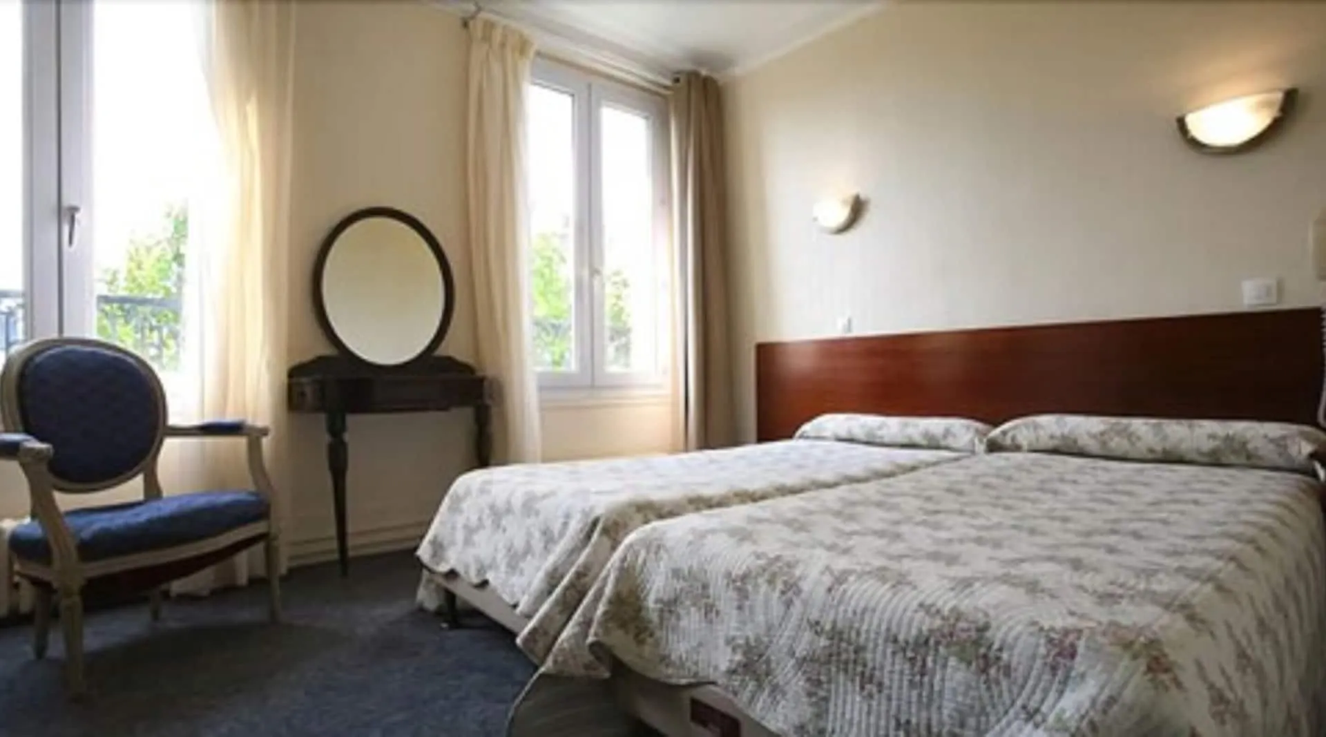 Grand De L'europe Hotel Paris